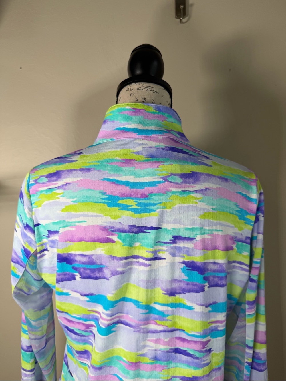 IBKUL Pastel Watercolor Quarter-Zip Pullover in Blue, Purple, Green, Pink - Picture 4 of 8